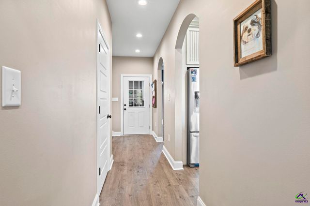 454 Eli Way, Byron, GA 31008