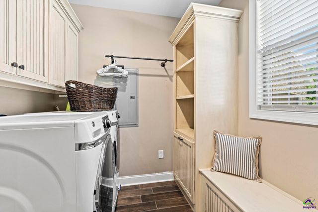 454 Eli Way, Byron, GA 31008