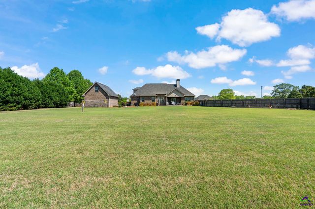 454 Eli Way, Byron, GA 31008