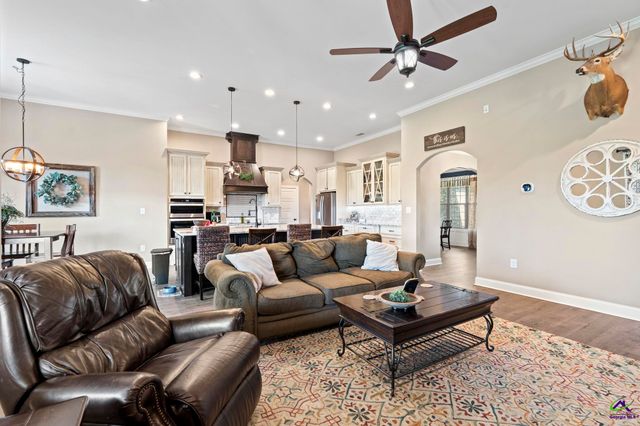 454 Eli Way, Byron, GA 31008