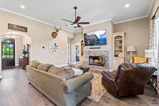 454 Eli Way, Byron, GA 31008