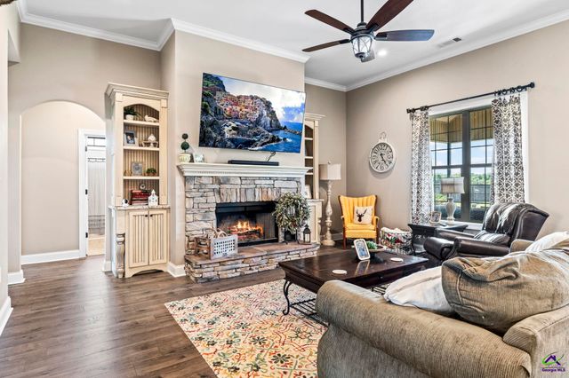 454 Eli Way, Byron, GA 31008