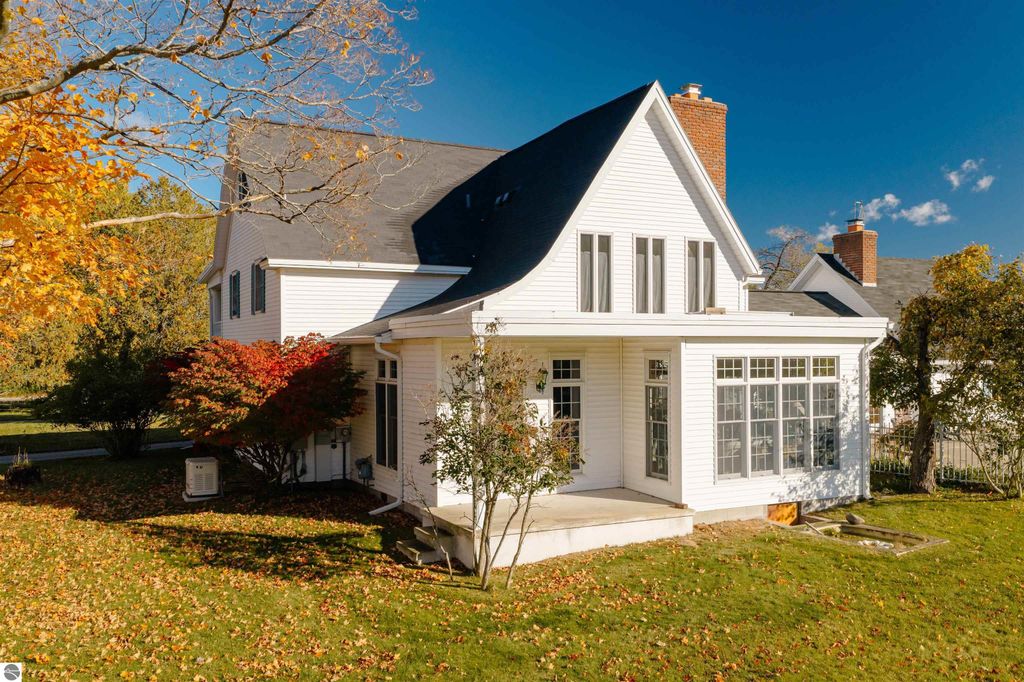 Image 19 of property listing at 11801 S Lacore Road, Empire, MI 49630