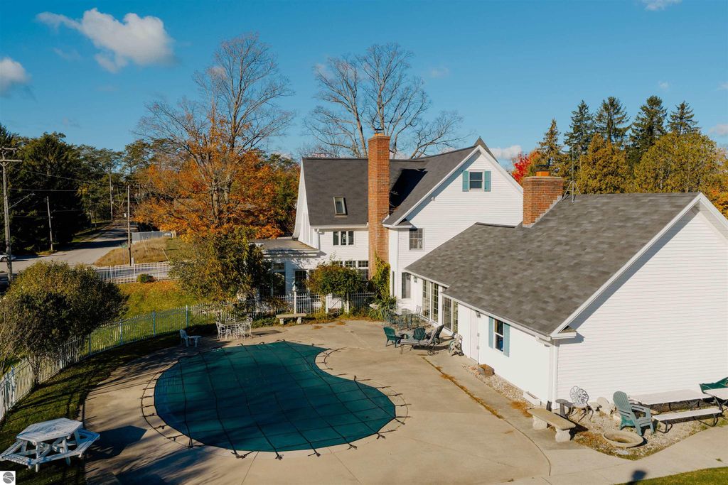 Image 23 of property listing at 11801 S Lacore Road, Empire, MI 49630