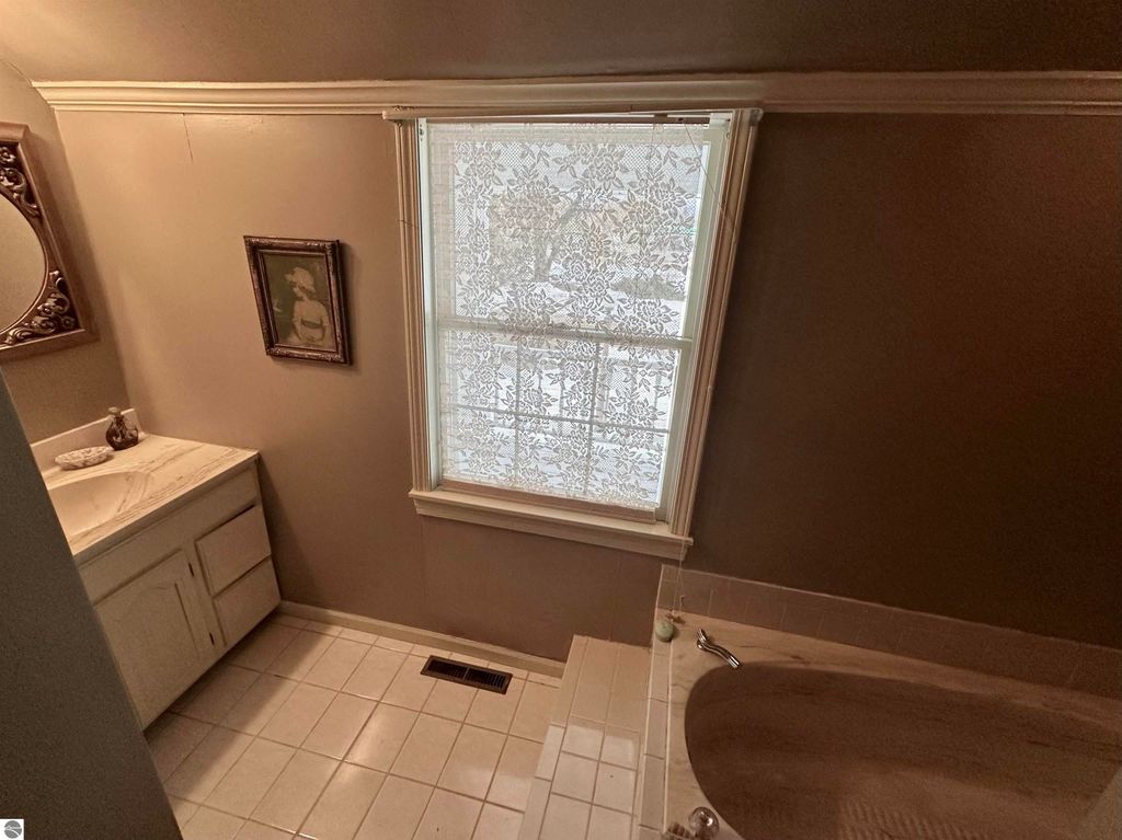 Image 61 of property listing at 11801 S Lacore Road, Empire, MI 49630