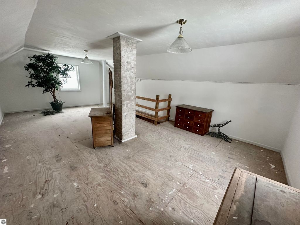 Image 83 of property listing at 11801 S Lacore Road, Empire, MI 49630