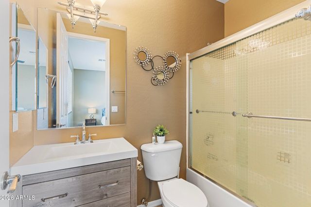 2894 E JANELLE Way, Gilbert, AZ 85298