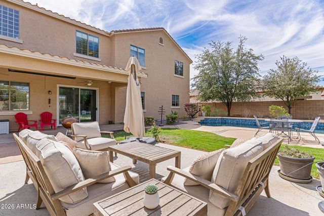 2894 E JANELLE Way, Gilbert, AZ 85298