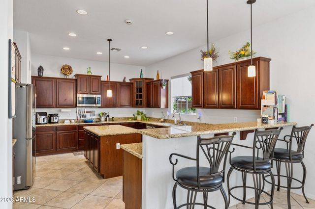 2894 E JANELLE Way, Gilbert, AZ 85298