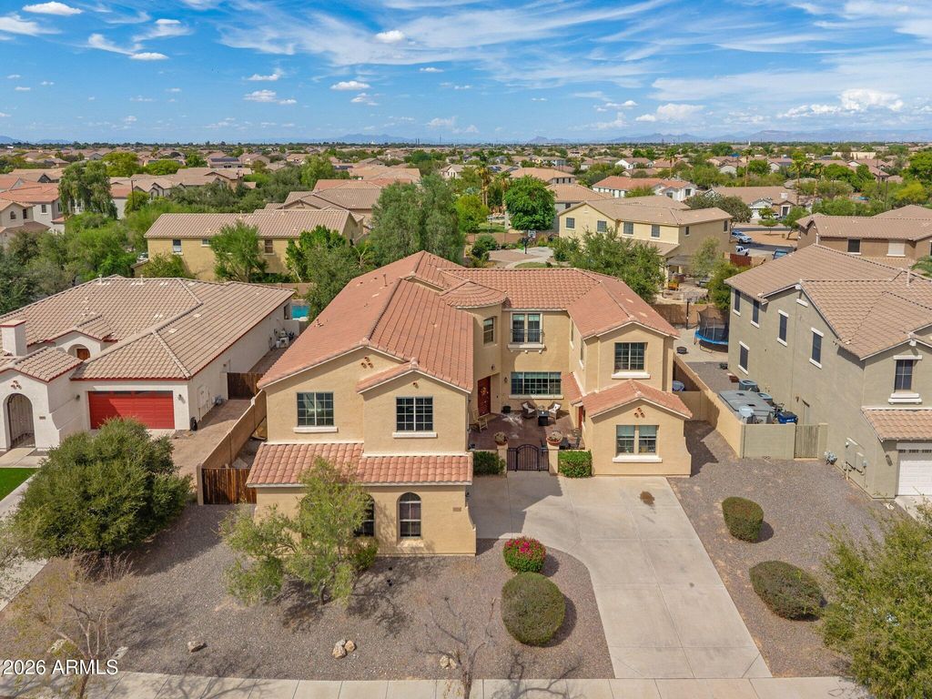 2894 E JANELLE Way, Gilbert, AZ 85298 — exterior