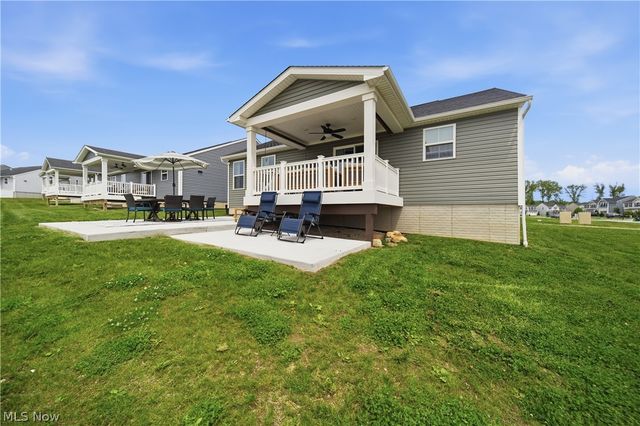 1082 Bookman Avenue, Akron, OH 44312