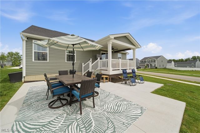 1082 Bookman Avenue, Akron, OH 44312