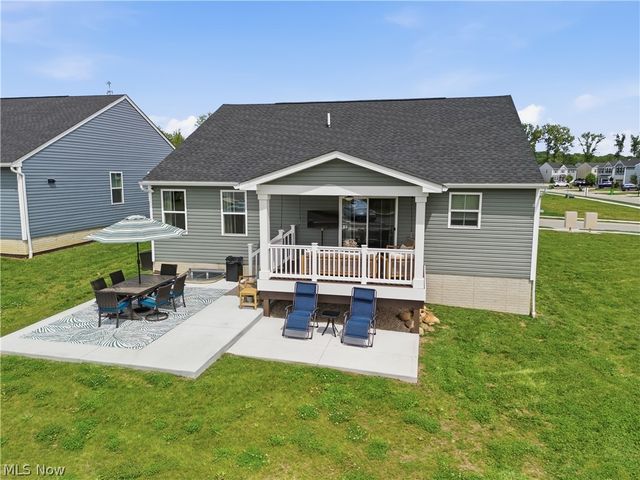 1082 Bookman Avenue, Akron, OH 44312
