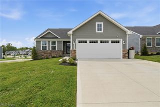 1082 Bookman Avenue, Akron, OH 44312