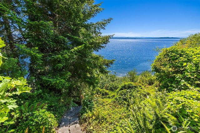 19116 Angeline Avenue NE, Suquamish, WA 98392