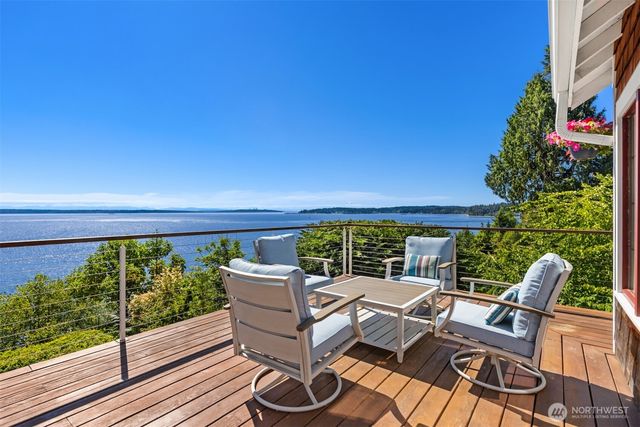 19116 Angeline Avenue NE, Suquamish, WA 98392