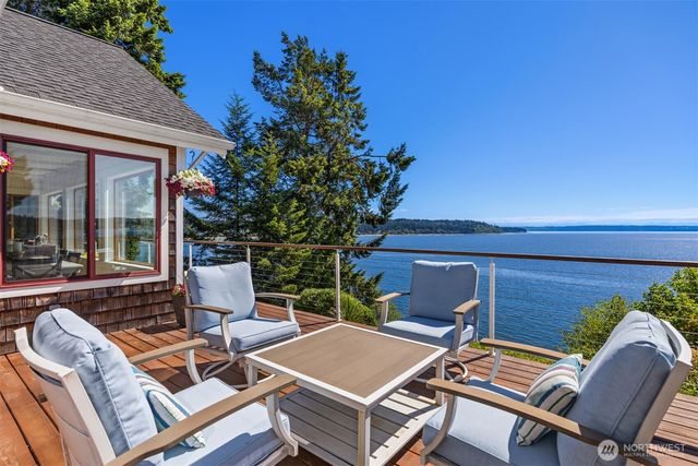 19116 Angeline Avenue NE, Suquamish, WA 98392