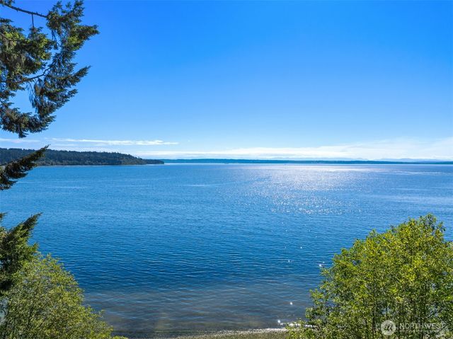 19116 Angeline Avenue NE, Suquamish, WA 98392