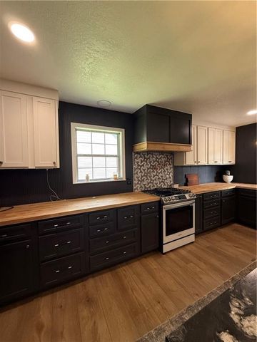 169 Cathy Lane NE, Calhoun, GA 30701