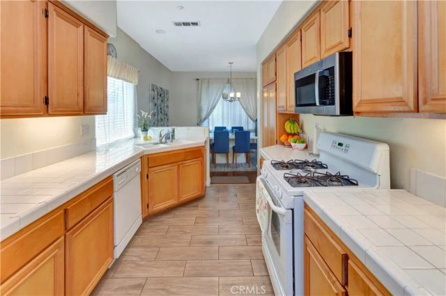 2977 Watermount, Riverside, CA 92501