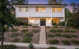 23413 Oxnard Street, Woodland Hills, CA 91367