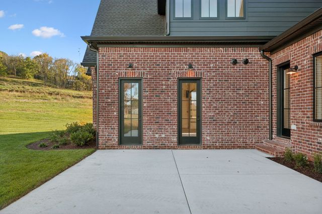 9204 Horton Hwy, College Grove, TN 37046