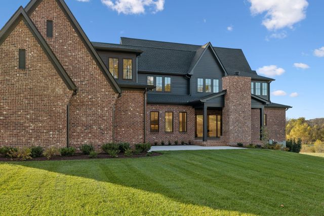 9204 Horton Hwy, College Grove, TN 37046