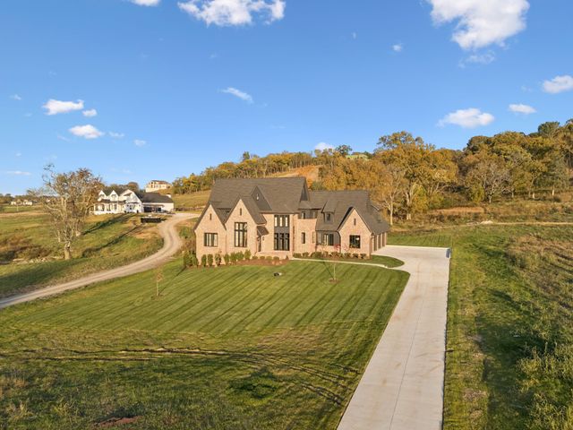 9204 Horton Hwy, College Grove, TN 37046