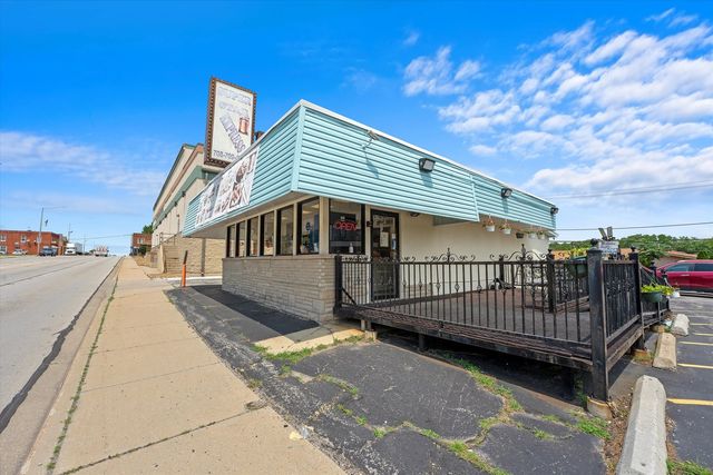 2923 Chicago Road, South Chicago Heights, IL 60411