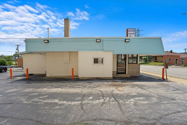 2923 Chicago Road, South Chicago Heights, IL 60411