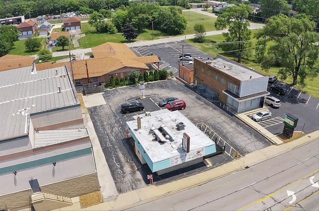 2923 Chicago Road, South Chicago Heights, IL 60411