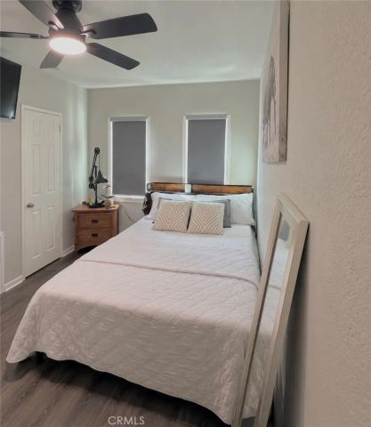 3898 N Mountain View, San Bernardino, CA 92405