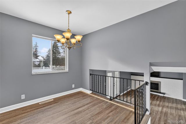 4199 Sheraton Drive, Flint, MI 48532