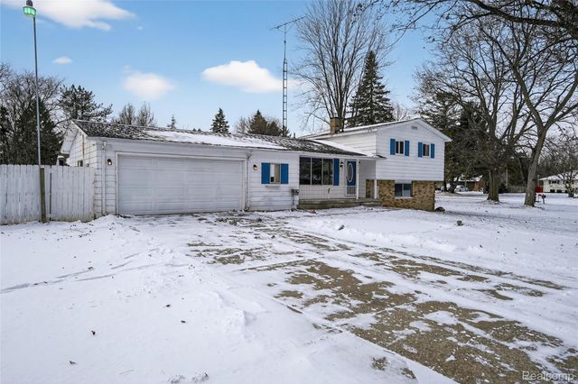 4199 Sheraton Drive, Flint, MI 48532