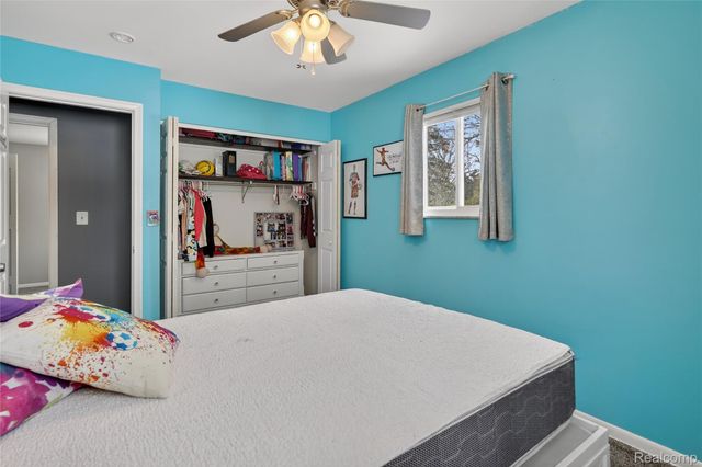 4199 Sheraton Drive, Flint, MI 48532