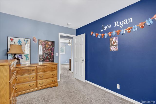 4199 Sheraton Drive, Flint, MI 48532