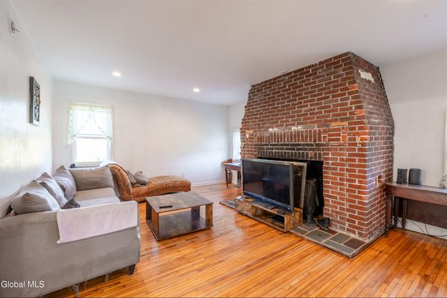 2 Harold Drive, Altamont, NY 12009