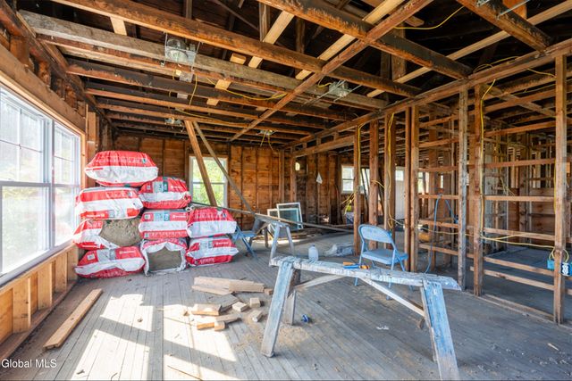 2 Harold Drive, Altamont, NY 12009