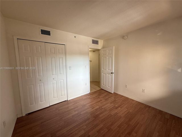 22901 SW 88th Pl 205, Cutler Bay, FL 33190