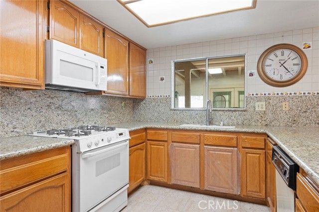 3047 Prado Lane, Colton, CA 92324