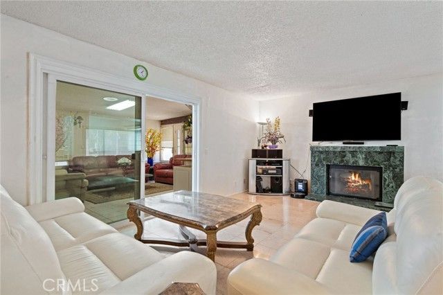 3047 Prado Lane, Colton, CA 92324