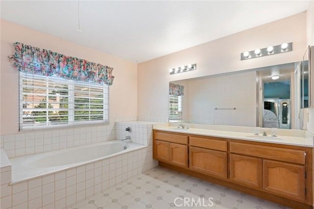 3047 Prado Lane, Colton, CA 92324