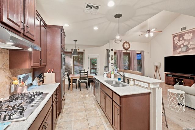 11611 Belicena Rd, San Antonio, TX 78253