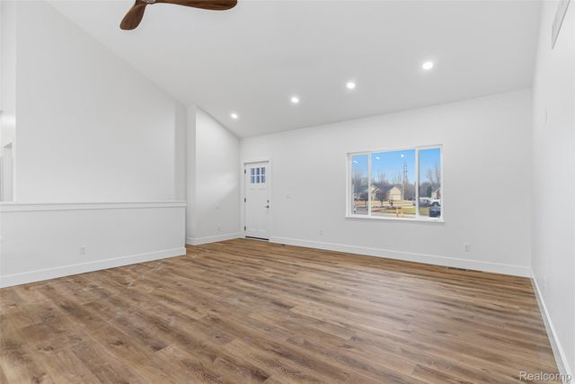 6344 Boulder Drive, Flint Charter Township, MI 48433