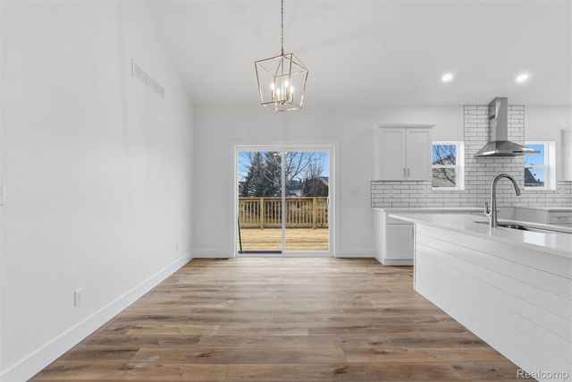 6344 Boulder Drive, Flint Charter Township, MI 48433