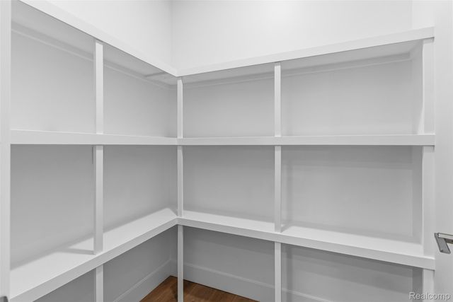 6344 Boulder Drive, Flint Charter Township, MI 48433