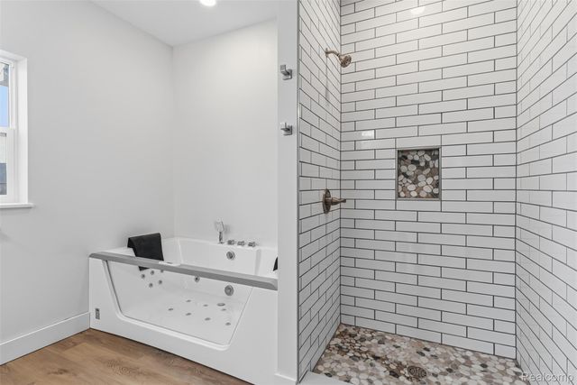 6344 Boulder Drive, Flint Charter Township, MI 48433