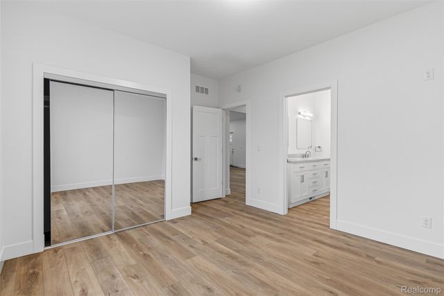 6344 Boulder Drive, Flint Charter Township, MI 48433