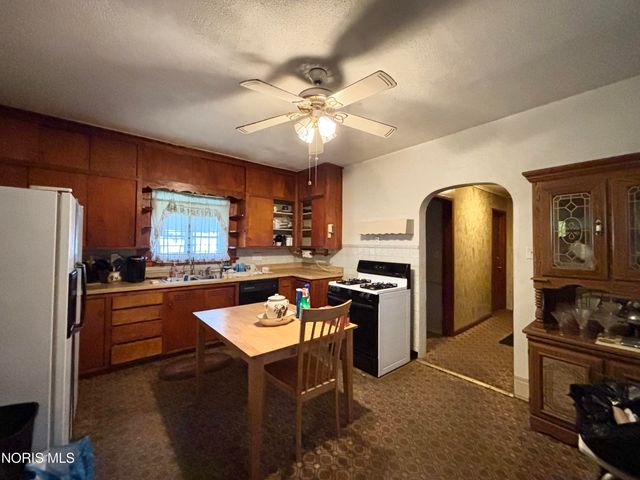 177 Dexter Street, Toledo, OH 43608