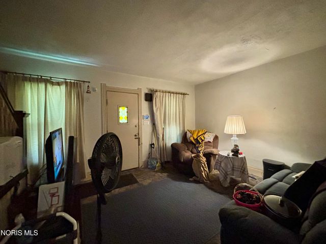 177 Dexter Street, Toledo, OH 43608